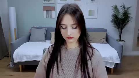 juliettemonli online show from June 2026 06:34:02 PM