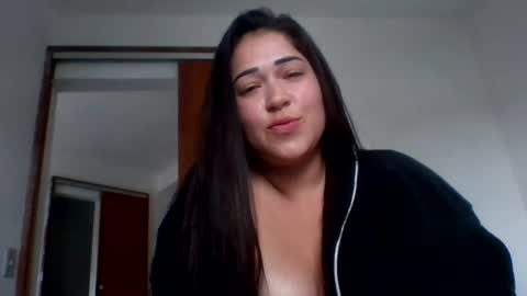 Snapshot of juliie19 chatting on June 2026 04:55:01 PM juliie19 online show from June 2026 04:55:01 PM