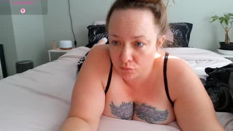 Juli Monroe online show from April 2026 03:13:01 PM