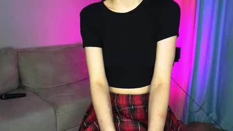 NaOmi online show from November 2025 03:34:02 PM