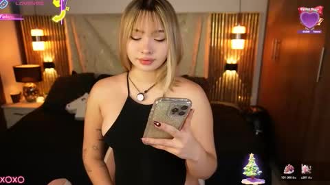 jullianapriv_ online show from January 2026 02:12:02 PM