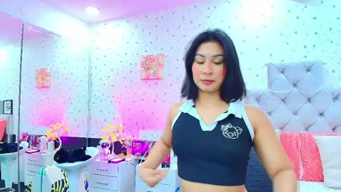 Julieta Reyes   online show from May 2026 11:51:02 AM