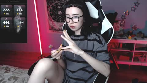 Baroness Von Cringe online show from December 2024 08:32:01 PM