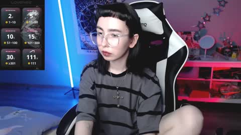 Baroness Von Cringe online show from January 2025 07:49:02 PM