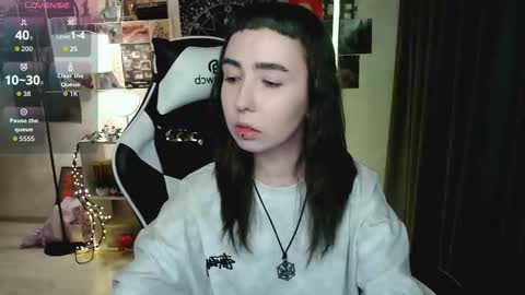 Baroness Von Cringe online show from November 2025 06:07:01 PM