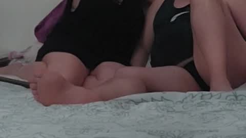 julyunay online show from September 2025 03:00:02 AM