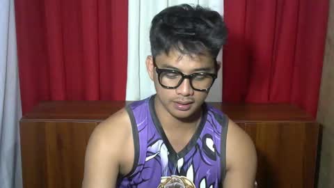 Snapshot of julz_alwayshorny chatting on January 2026 04:20:01 PM call me julz online show from January 2026 04:20:01 PM