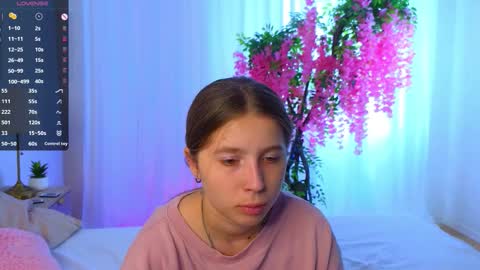 Kate online show from September 2025 08:26:01 AM