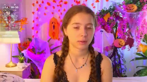 Kate online show from October 2025 07:09:01 AM