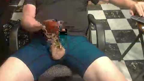 junkerdc1 online show from October 2025 02:00:01 AM