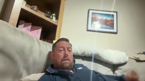 Snapshot of junky345 chatting on April 2026 09:32:02 PM Junky online show from April 2026 09:32:02 PM