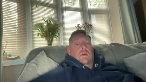 Snapshot of junky345 chatting on May 2026 05:41:01 PM Junky online show from May 2026 05:41:01 PM