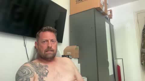Snapshot of junky345 chatting on May 2026 10:23:01 AM Junky online show from May 2026 10:23:01 AM