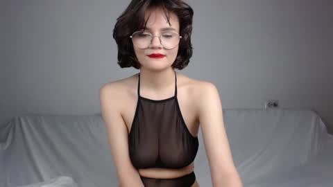 JunneWers online show from January 2025 06:12:02 PM