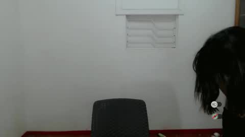 Snapshot of juny_lany chatting on December 2024 06:52:01 AM Karla online show from December 2024 06:52:01 AM