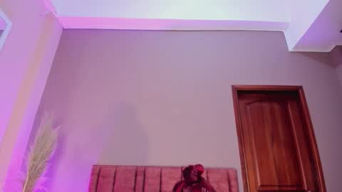 Jupiter Fox online show from December 2025 09:52:02 PM