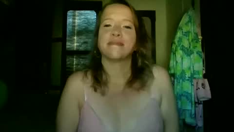 Snapshot of jussnobodybutme chatting on April 2026 11:55:02 AM CamperGirl online show from April 2026 11:55:02 AM