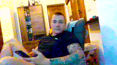 Snapshot of just4playin chatting on February 2025 09:13:01 PM snap bert66699 online show from February 2025 09:13:01 PM