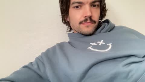 just_a_guy_with_a_big_cock online show from March 2026 01:40:02 PM