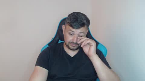 Snapshot of just_a_nice_guy_27 chatting on April 2026 11:26:02 AM Alex online show from April 2026 11:26:02 AM