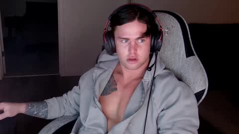 BlueEyedJayy online show from December 2024 03:09:01 AM