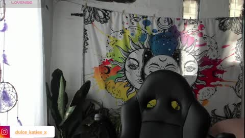 Snapshot of just_katiex chatting on January 2025 07:28:01 PM Sofia online show from January 2025 07:28:01 PM