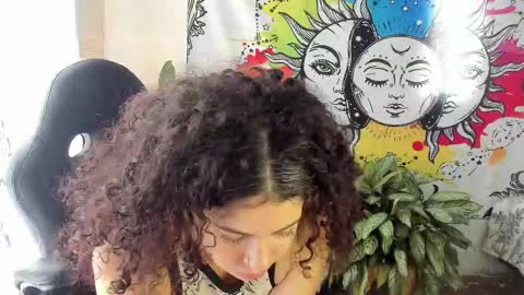 Snapshot of just_katiex chatting on February 2025 01:44:01 PM Sofia online show from February 2025 01:44:01 PM