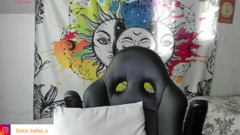 Snapshot of just_katiex chatting on February 2025 07:46:01 PM Sofia online show from February 2025 07:46:01 PM