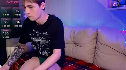 Samuel online show from December 2024 04:28:01 PM