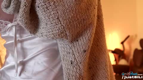 Snapshot of justbecauseiloveit chatting on October 2025 06:11:02 AM Billie B William online show from October 2025 06:11:02 AM