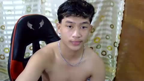 Cyril online show from March 2026 08:03:01 PM