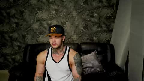 justin clark1 online show from February 2026 04:02:01 AM