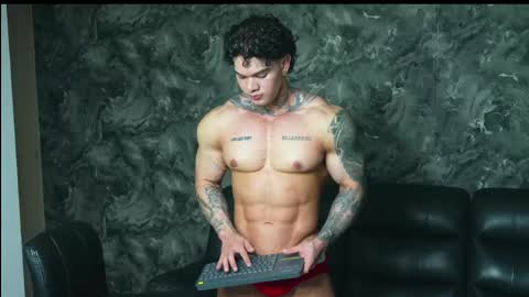 justin clark1 online show from June 2026 04:39:01 AM