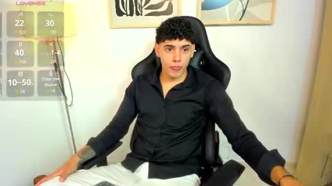 Snapshot of justin_payn14 chatting on June 2026 01:04:01 PM justin_payn14 online show from June 2026 01:04:01 PM