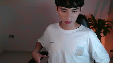 Justin online show from November 2025 08:14:02 AM