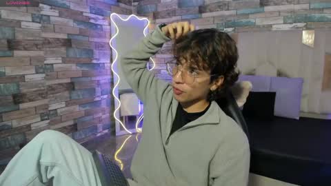  justin  online show from April 2026 11:37:01 AM