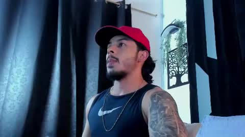Snapshot of justin_whitejs chatting on June 2026 09:36:02 AM Justin White online show from June 2026 09:36:02 AM