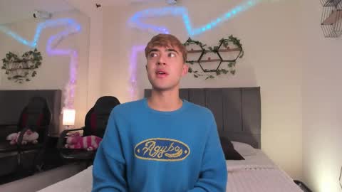 Justin online show from November 2025 11:20:02 AM