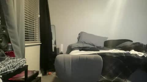 Snapshot of justincase5280 chatting on May 2026 06:10:01 AM JustinCase online show from May 2026 06:10:01 AM