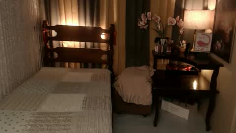 justine_hunk online show from March 2026 03:42:02 AM