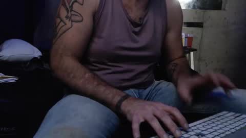 justinmoore1987 online show from April 2026 12:48:02 AM