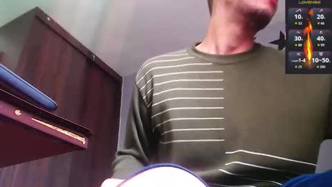 Justinsc online show from December 2025 07:08:02 PM