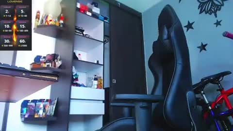 Justinsc online show from June 2026 09:05:02 PM