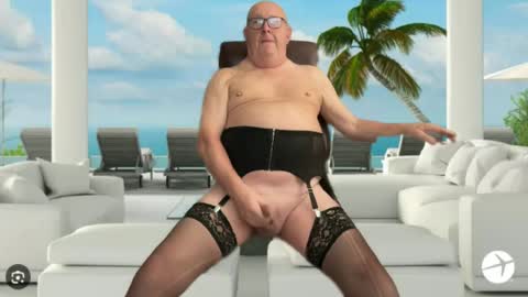 Snapshot of justlookingforfun68 chatting on June 2026 08:13:01 AM justlookingforfun68 online show from June 2026 08:13:01 AM