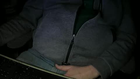 Justme39057 online show from January 2026 09:46:01 PM