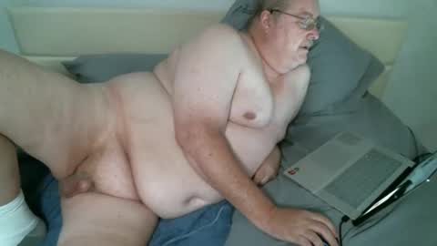 justmedm64 online show from February 2026 04:30:01 AM