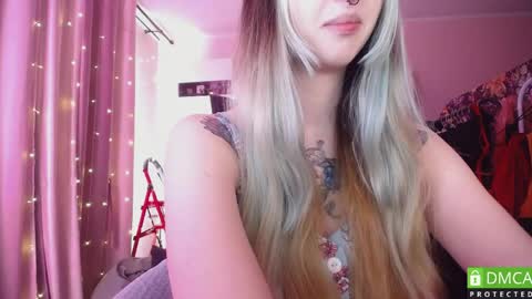 justmeowgirl online show from May 2026 06:08:01 AM
