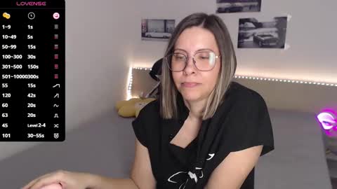 Julie online show from March 2026 05:44:01 AM