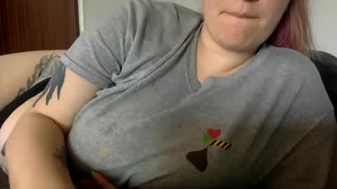 Snapshot of justpaige92 chatting on December 2024 06:23:02 PM Justbrean92 online show from December 2024 06:23:02 PM