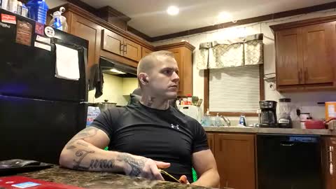 justus0624 online show from October 2025 11:24:02 PM